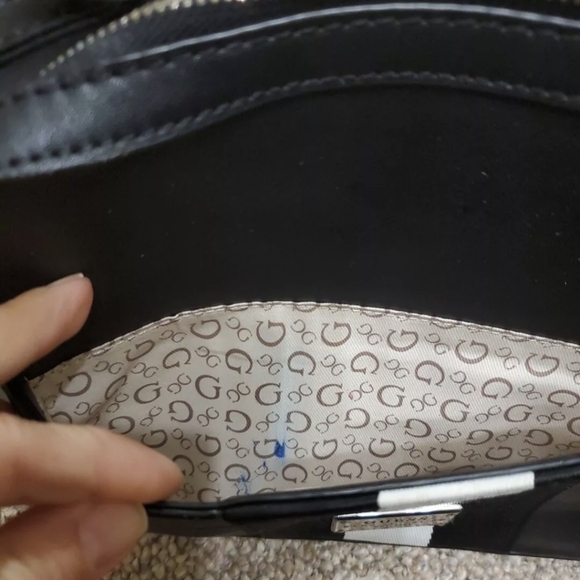 Guess Cosmetic/Travel Case**see photos** - Picture 4 of 12